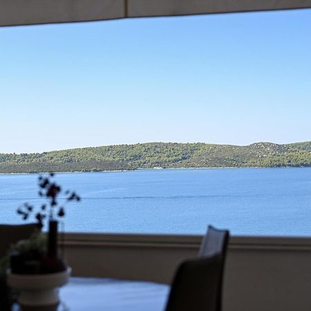 Apartment Spira Puovica Trogir Eksteriør billede