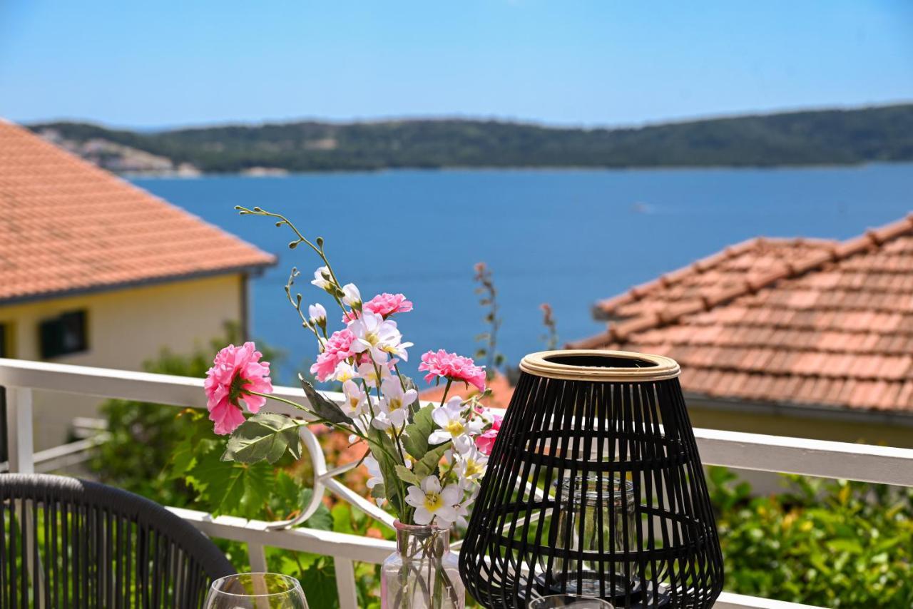Apartment Spira Puovica Trogir Eksteriør billede