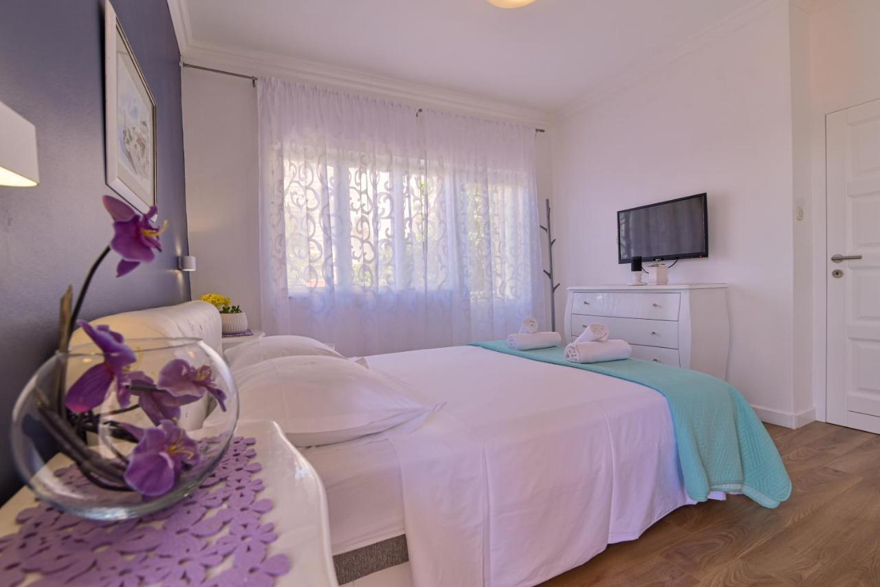 Apartment Spira Puovica Trogir Eksteriør billede
