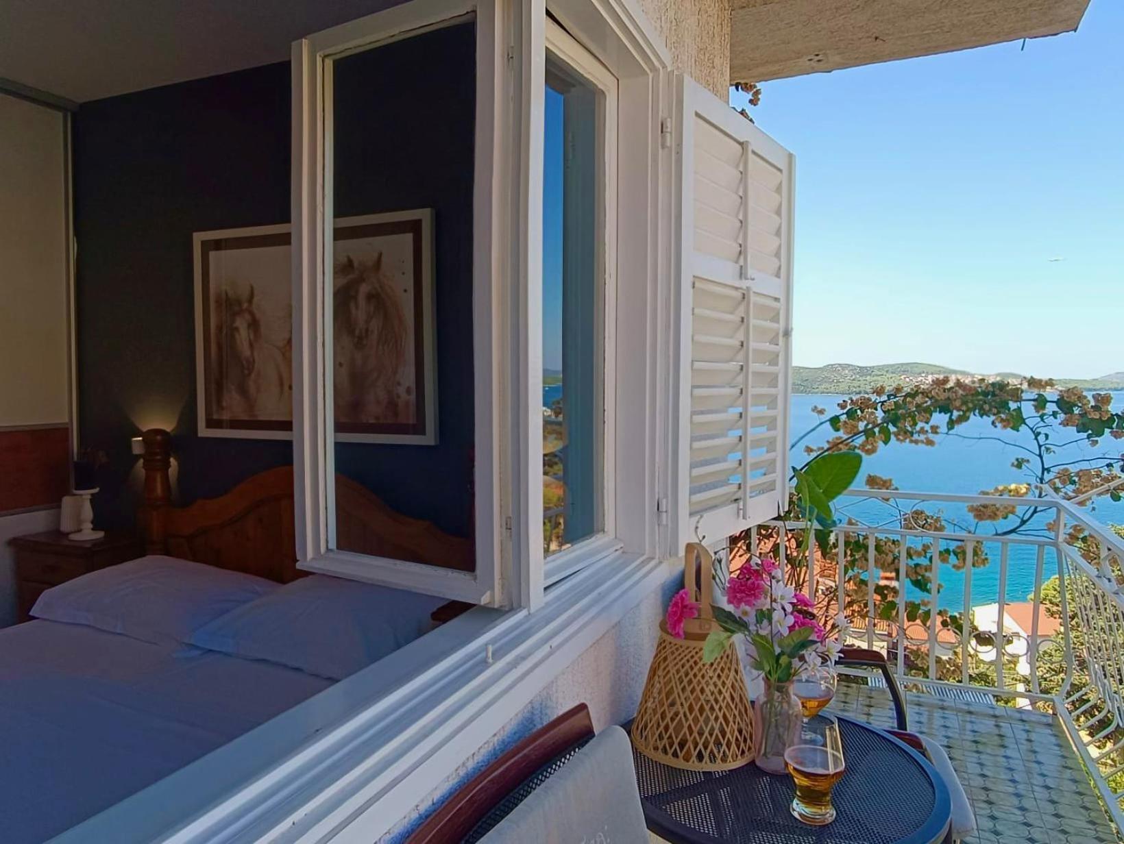 Apartment Spira Puovica Trogir Eksteriør billede
