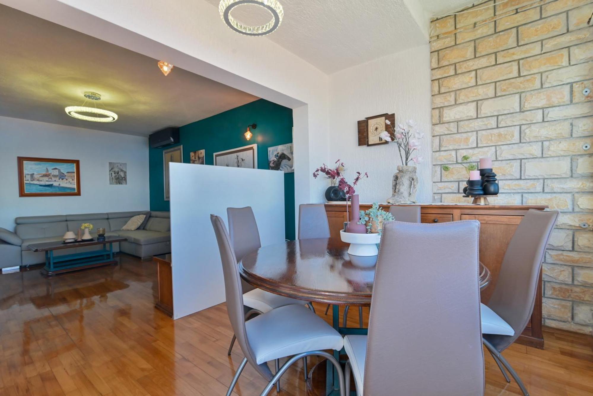 Apartment Spira Puovica Trogir Eksteriør billede
