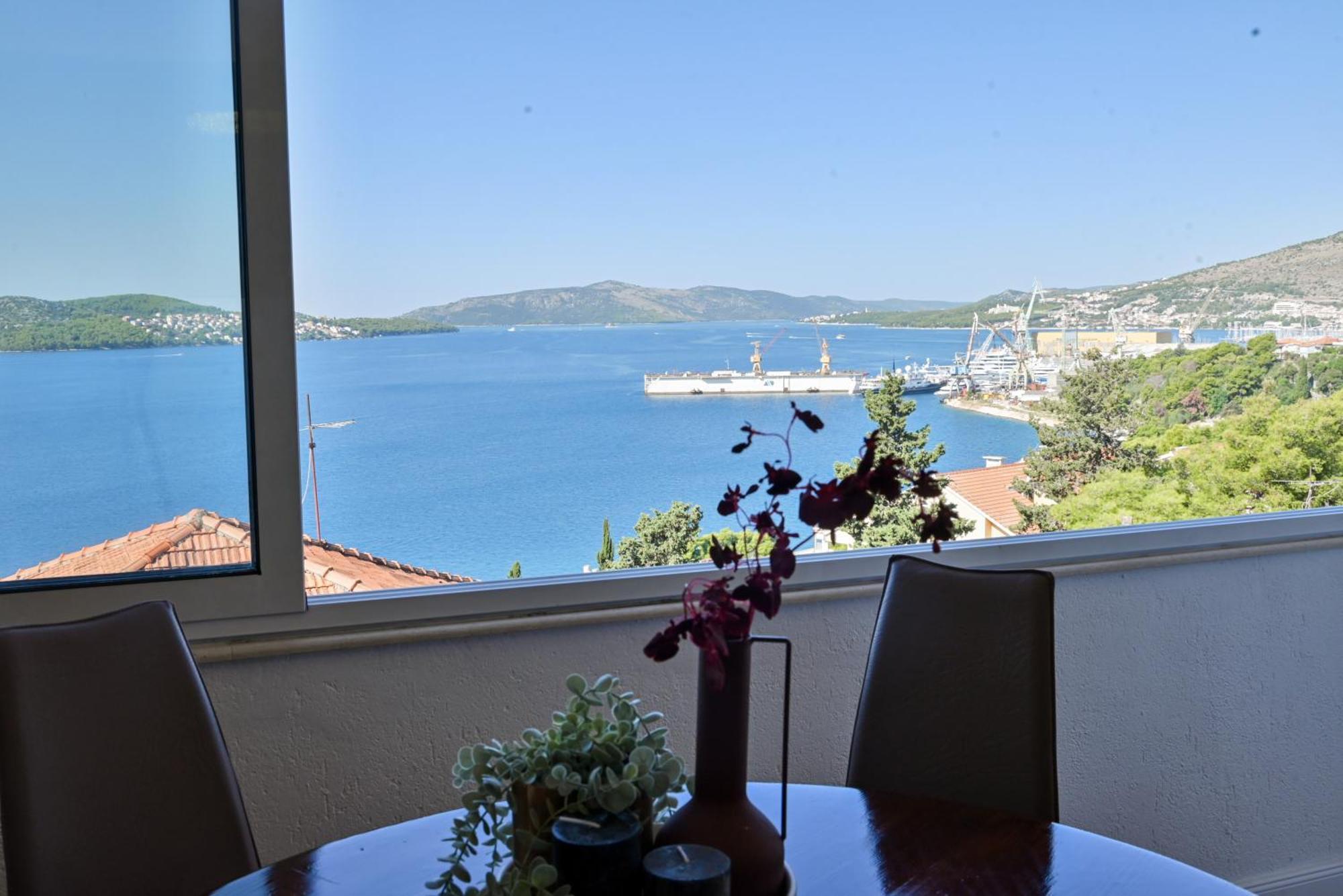 Apartment Spira Puovica Trogir Eksteriør billede