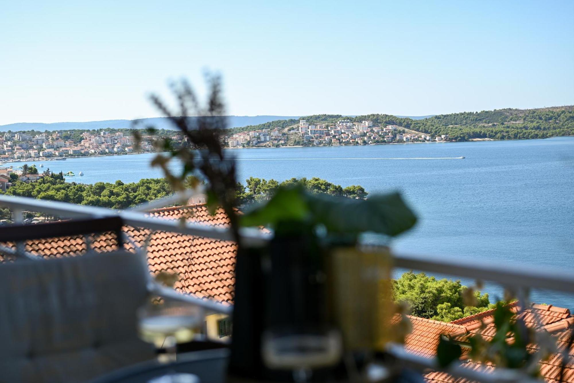 Apartment Spira Puovica Trogir Eksteriør billede